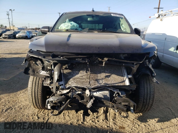 2022 Ford Expedition XLT with VIN 1FMJU1JT8NEA19988, listed as a Copart auction lot 47071225 with 43,436 mi miles and Salvage Title. Bid and sale history available at carsss.com. Image 5.