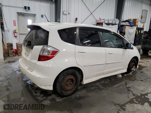 2013 Honda Fit Sport z VIN LUCGE8H7XD3009062, wystawiony jako Copart lot #43407135 z przebiegiem 77 784 mil mil oraz Czysty tytuł • Clean title. Historia ofert i sprzedaży dostępna na DreamBid. Obrazek 3.
