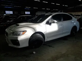 2015 Subaru WRX STI Limited z VIN JF1VA2U60F9812664, wystawiony jako Copart lot #43904255 z przebiegiem 34 973 mil mil oraz Tytuł czysty. Historia ofert i sprzedaży dostępna na DreamBid. Obrazek 1.