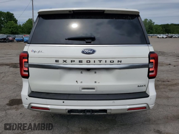 2023 Ford Expedition Max Platinum z VIN 1FMJK1L83PEA26090, wystawiony jako Copart lot #62422905 z przebiegiem 15 747 mil mil oraz Szkoda całkowita • Salvage title. Historia ofert i sprzedaży dostępna na DreamBid. Obrazek 6.