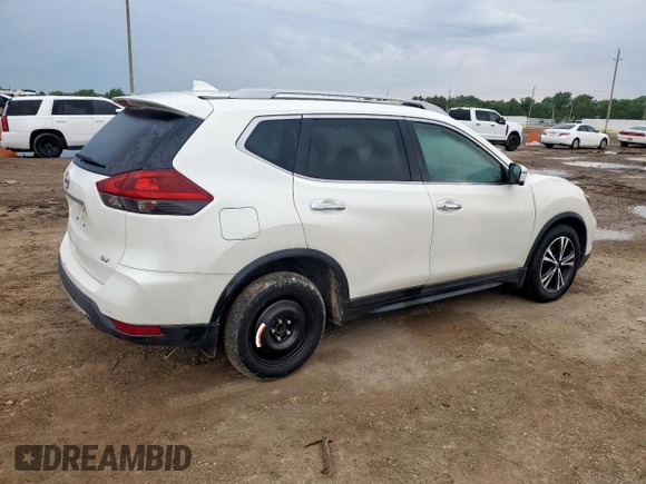 2020 Nissan Rogue SV z VIN 5N1AT2MT9LC721766, wystawiony jako Copart lot #57967835 z przebiegiem 34 023 mil mil oraz Szkoda całkowita • Salvage title. Historia ofert i sprzedaży dostępna na DreamBid. Obrazek 3.