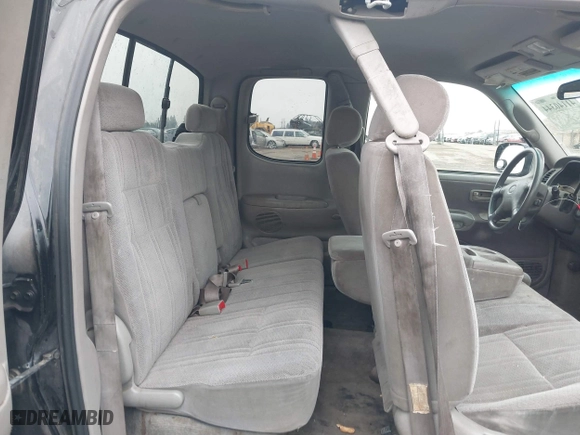 2002 Toyota Tundra SR5 with VIN 5TBBT44152S268836, listed as a IAAI auction lot 41140344 with 340,976 mi miles. Bid and sale history available at carsss.com. Image 8.