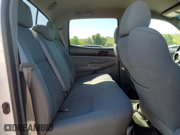 2006 Toyota Tacoma с VIN 5TEMU52N06Z179046, выставлен на аукционе Copart как лот 61205755 с пробегом 101 027 миль миль и Списание • Salvage title. История ставок и продаж доступна на DreamBid. Изображение 10.