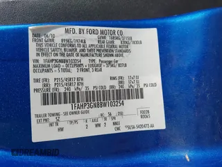 2011 Ford Focus SES with VIN 1FAHP3GN8BW103254, listed as a IAAI auction lot 42068869 with 131,901 mi miles. Bid and sale history available at carsss.com. Image 9.