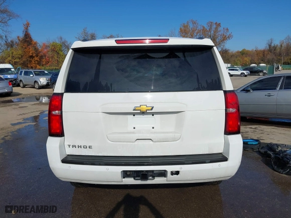 2016 Chevrolet Tahoe LS with VIN 1GNSKAKC2GR408884, listed as a IAAI auction lot 40885051 with 124,858 mi miles. Bid and sale history available at carsss.com. Image 17.