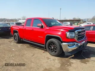 2017 GMC Sierra 1500 SLE z VIN 1GTV2MECXHZ127453, wystawiony jako IAAI lot #41770879 z przebiegiem 180 811 mil mil oraz . Historia ofert i sprzedaży dostępna na DreamBid. Obrazek 1.