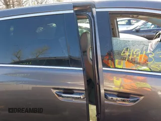 2015 Honda Odyssey Touring Elite z VIN 5FNRL5H9XFB067679, wystawiony jako IAAI lot #41913306 z przebiegiem 199 482 mil mil oraz . Historia ofert i sprzedaży dostępna na DreamBid. Obrazek 12.
