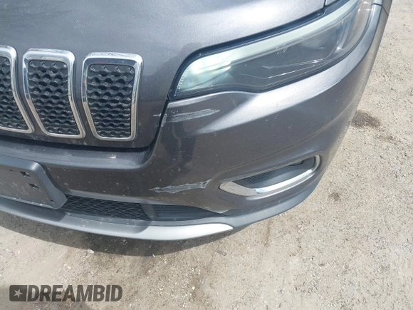 2020 Jeep Cherokee Limited с VIN 1C4PJLDB9LD529985, выставлен на аукционе IAAI как лот 42074723 с пробегом 93 765 миль миль и . История ставок и продаж доступна на DreamBid. Изображение 18.