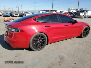 2021 Tesla Model S Plaid с VIN 5YJSA1E69MF446924, выставлен на аукционе Copart как лот 87644725 с пробегом 2 530 миль миль и Списание • Salvage title. История ставок и продаж доступна на DreamBid. Изображение 3.