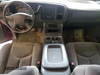 2005 Chevrolet Silverado 1500 Z71 with VIN 1GCEK19Z65Z333359, listed as a Copart auction lot 55094185 with 303,261 mi miles and Non Repairable. Bid and sale history available at DreamBid. Image 8.