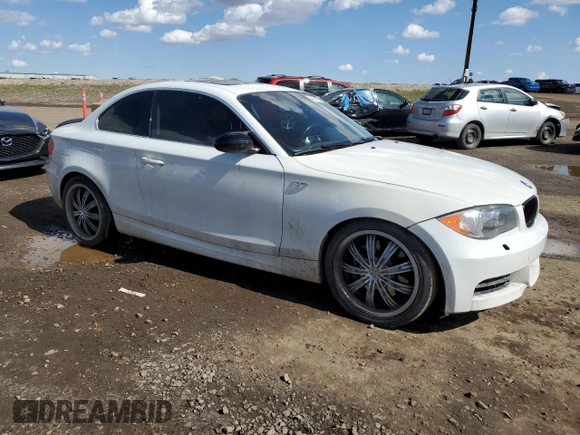 2008 BMW 1 Series 135i with VIN WBAUC73518VF24877, listed as a Copart auction lot 54384735 with 200,439 mi miles and Clean Title. Bid and sale history available at carsss.com. Image 4.