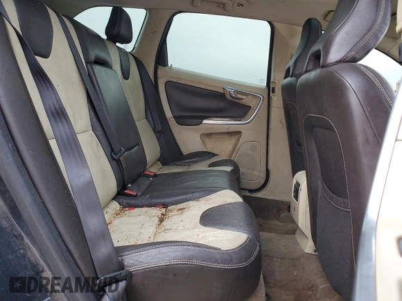 2013 Volvo XC60 3.2L with VIN YV4952DL8D2398655, listed as a Copart auction lot 43939015 with 279,692 mi miles and Salvage Title. Bid and sale history available at carsss.com. Image 11.