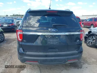 2019 Ford Explorer XLT z VIN 1FM5K7D82KGA39977, wystawiony jako IAAI lot #42190336 z przebiegiem 137 216 mil mil oraz . Historia ofert i sprzedaży dostępna na DreamBid. Obrazek 16.