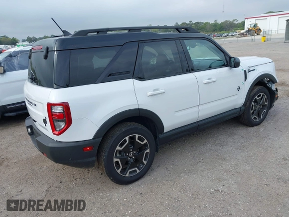 2024 Ford Bronco Sport Outer Banks z VIN 3FMCR9C67RRE17020, wystawiony jako IAAI lot #41866241 z przebiegiem 13 037 mil mil oraz . Historia ofert i sprzedaży dostępna na DreamBid. Obrazek 4.