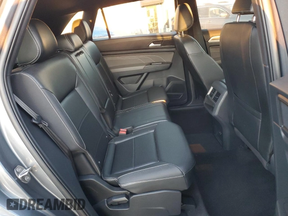 2022 Volkswagen Atlas SE z VIN 1V2KE2CA8NC204883, wystawiony jako Copart lot #87085664 z przebiegiem 63 428 mil mil oraz Nie do naprawy • Non repairable. Historia ofert i sprzedaży dostępna na DreamBid. Obrazek 11.