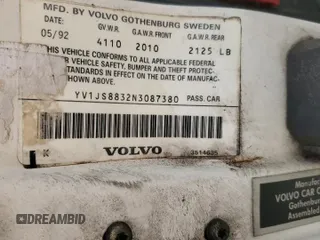 1992 Volvo 900 GLS z VIN YV1JS8832N3087380, wystawiony jako Copart lot #85488914 z przebiegiem 307 015 mil mil oraz Szkody całkowita. Historia ofert i sprzedaży dostępna na DreamBid. Obrazek 14.