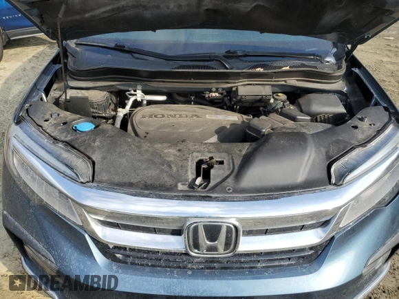 2019 Honda Pilot Touring 7-Passenger with VIN 5FNYF6H63KB094831, listed as a Copart auction lot 42200975 with 81,628 mi miles and Salvage Title. Bid and sale history available at DreamBid. Image 12.