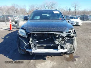 2014 Audi Q7 3.0T S line Prestige with VIN WA1DGBFE7ED010188, listed as a IAAI auction lot 41686912 with 149,233 mi miles. Bid and sale history available at carsss.com. Image 13.
