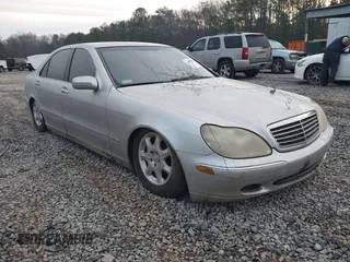 2002 Mercedes-Benz S-Class 4.3L with VIN WDBNG70J32A226516, listed as a IAAI auction lot 41783902 with 162,979 mi miles. Bid and sale history available at carsss.com. Image 1.