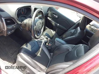 2020 Jeep Cherokee Altitude с VIN 1C4PJMLX2LD523285, выставлен на аукционе IAAI как лот 42235094 с пробегом 86 356 миль миль и . История ставок и продаж доступна на DreamBid. Изображение 20.