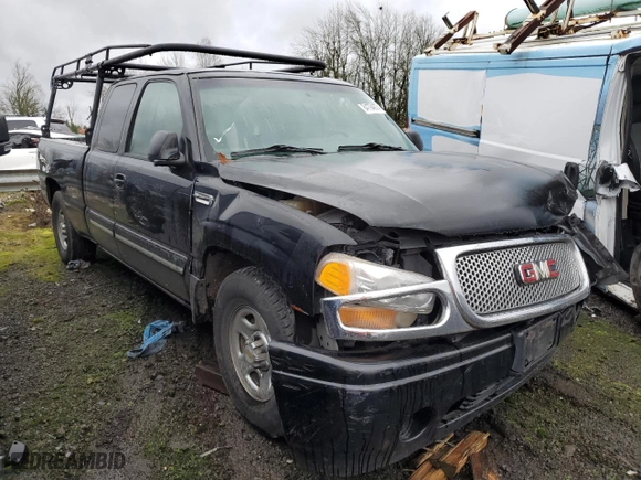 2004 Chevrolet Silverado 1500 Work Truck with VIN 2GCEC19VX41162990, listed as a Copart auction lot 84794674 with 320,784 mi miles and Salvage Title. Bid and sale history available at carsss.com. Image 4.