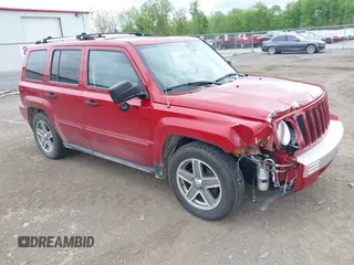 2007 Jeep Patriot Limited z VIN 1J8FF48W17D279124, wystawiony jako IAAI lot #42244380 z przebiegiem 133 031 mil mil oraz . Historia ofert i sprzedaży dostępna na DreamBid. Obrazek 1.