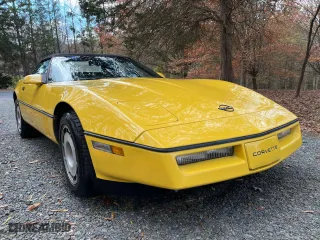 1986 Chevrolet Corvette with VIN 1G1YY6788G5905988, listed as a Copart auction lot 45425575 with 44,988 mi miles and Salvage Title. Bid and sale history available at carsss.com. Image 2.