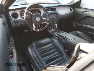 2013 Ford Mustang V6 с VIN 1ZVBP8AMXD5254499, выставлен на аукционе Copart как лот 44936465 с пробегом 98 440 миль миль и Списание • Salvage title. История ставок и продаж доступна на DreamBid. Изображение 8.
