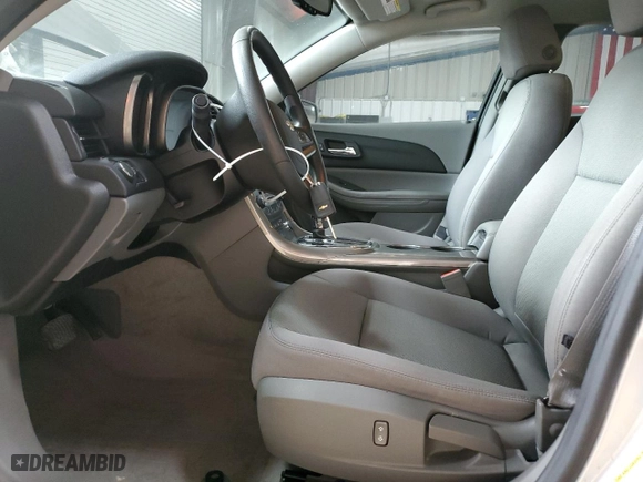 2013 Chevrolet Malibu LS with VIN 1G11B5SA9DF235431, listed as a Copart auction lot 53880305 with 28,366 mi miles and Salvage Title. Bid and sale history available at carsss.com. Image 7.