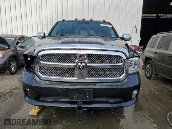 2015 Ram 1500 Laramie Longhorn with VIN 1C6RR7PM8FS633140, listed as a Copart auction lot 82487774 with 100,155 mi miles and Salvage title. Bid and sale history available at DreamBid. Image 5.