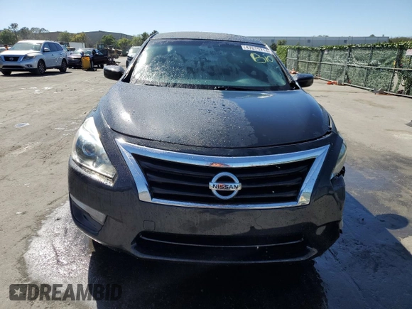 2015 Nissan Altima 2.5 with VIN 1N4AL3AP2FN307048, listed as a Copart auction lot 47675214 with 89,752 mi miles and Salvage title. Bid and sale history available at DreamBid. Image 5.