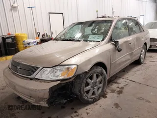 2000 Toyota Avalon XL with VIN 4T1BF28B3YU065885, listed as a IAAI auction lot 41581889 with Not Provided miles and . Bid and sale history available at DreamBid. Image 17.