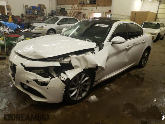 2017 Alfa Romeo Giulia with VIN ZARFAEDN3H7547069, listed as a Copart auction lot 70586472 with 0 mi miles. Bid and sale history available at carsss.com. Image 1.