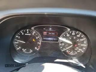 2019 Nissan Pathfinder SL with VIN 5N1DR2MN9KC585277, listed as a Copart auction lot 46612085 with 142,152 mi miles and Salvage title. Bid and sale history available at DreamBid. Image 9.