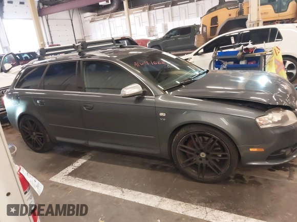 2008 Audi S4 z VIN WAUUL78E98A168935, wystawiony jako IAAI lot #41691662 z przebiegiem 94 143 mil mil oraz . Historia ofert i sprzedaży dostępna na DreamBid. Obrazek 13.