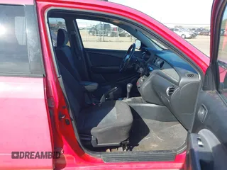 2003 Mitsubishi Outlander LS with VIN JA4LZ31G33U045473, listed as a IAAI auction lot 41611741 with 187,554 mi miles. Bid and sale history available at carsss.com. Image 5.