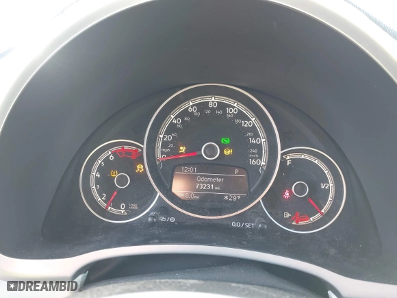 2019 Volkswagen Beetle SE with VIN 3VWJD7AT6KM713525, listed as a IAAI auction lot 41508195 with 73,360 mi miles. Bid and sale history available at carsss.com. Image 7.