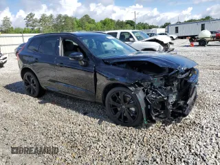 2024 Volvo XC60 Ultimate Black Edition z VIN YV4H60DJ0R1847481, wystawiony jako Copart lot #56729045 z przebiegiem 3 791 mil mil oraz Szkoda całkowita • Salvage title. Historia ofert i sprzedaży dostępna na DreamBid. Obrazek 4.