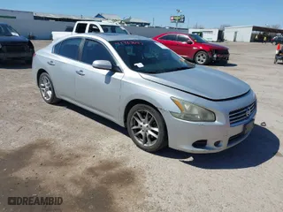 2009 Nissan Maxima 3.5 SV w/Sport Pkg with VIN 1N4AA51E69C833179, listed as a IAAI auction lot 41783047 with 288,760 mi miles. Bid and sale history available at carsss.com. Image 1.