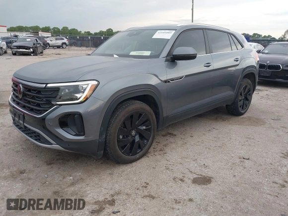 2024 Volkswagen Atlas SE с VIN 1V2JE2CA4RC248607, выставлен на аукционе IAAI как лот 42105089 с пробегом 8 321 миль миль и . История ставок и продаж доступна на DreamBid. Изображение 17.