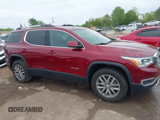 2017 GMC Acadia SLE z VIN 1GKKNLLS8HZ140527, wystawiony jako IAAI lot #42240910 z przebiegiem 115 725 mil mil oraz . Historia ofert i sprzedaży dostępna na DreamBid. Obrazek 13.