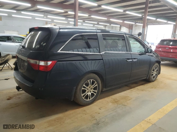 2011 Honda Odyssey EX-L with VIN 5FNRL5H67BB093706, listed as a Copart auction lot 48590265 with 272,310 mi miles and Salvage Title. Bid and sale history available at carsss.com. Image 3.