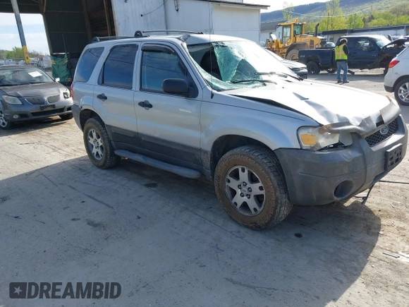 2006 Ford Escape XLT with VIN 1FMYU93126KC36402, listed as a IAAI auction lot 42122882 with 192,899 mi miles and . Bid and sale history available at DreamBid. Image 1.