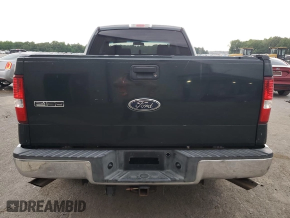 2004 Ford F-150 XL z VIN 1FTPX12574NA72931, wystawiony jako Copart lot #54609905 z przebiegiem 189 605 mil mil oraz Czysty tytuł • Clean title. Historia ofert i sprzedaży dostępna na DreamBid. Obrazek 6.