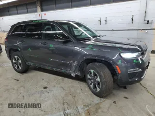 2022 Jeep Grand Cherokee with VIN 1C4RJYB66N8721470, listed as a Copart auction lot 47834635 with 12,587 mi miles and Salvage title. Bid and sale history available at DreamBid. Image 4.