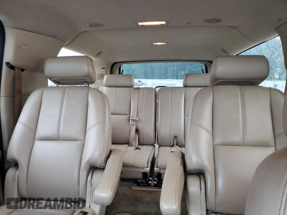 2008 GMC Yukon XL SLT w/4SB with VIN 1GKFC16028J194992, listed as a Copart auction lot 73526724 with 236,387 mi miles and Salvage Title. Bid and sale history available at carsss.com. Image 10.