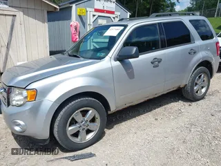 2012 Ford Escape XLT with VIN 1FMCU9D76CKC62526, listed as a IAAI auction lot 42577689 with 110,489 mi miles and . Bid and sale history available at DreamBid. Image 2.