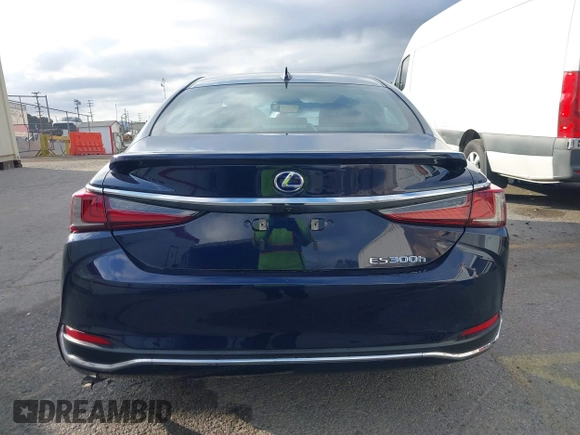 2021 Lexus ES with VIN 58ACA1C15MU010045, listed as a IAAI auction lot 41545909 with 24,694 mi miles. Bid and sale history available at carsss.com. Image 16.