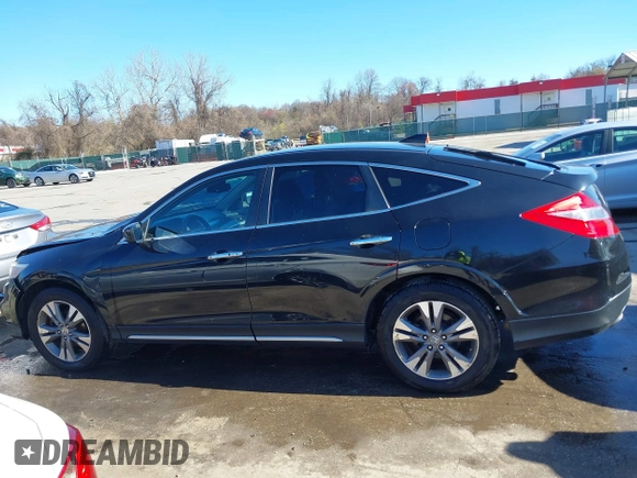 2014 Honda Crosstour EX-L with VIN 5J6TF1H54EL002092, listed as a IAAI auction lot 41844233 with 153,721 mi miles. Bid and sale history available at carsss.com. Image 14.