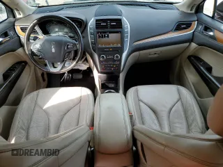 2017 Lincoln MKC Select with VIN 5LMCJ2C98HUL32796, listed as a Copart auction lot 44424905 with 99,321 mi miles and Salvage title. Bid and sale history available at DreamBid. Image 8.
